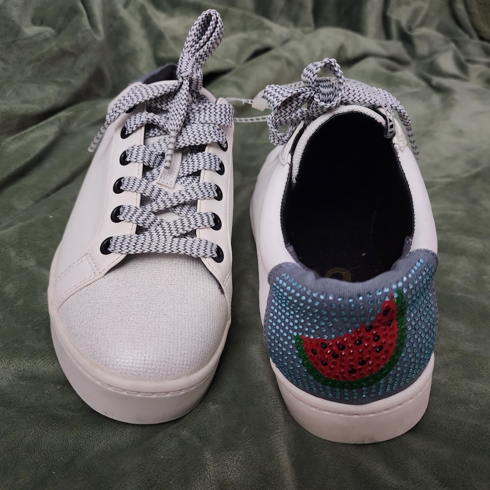 Circus by Sam Edelman watermelon shoes 8